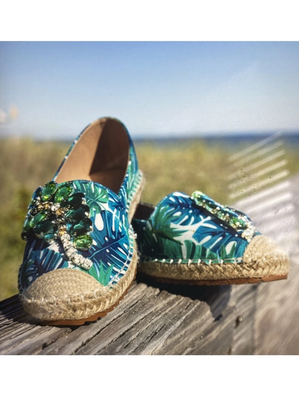 Lauren Lorraine Espadrille Flats Tropical Palm Crystal Embellished Shoes 8 NIB